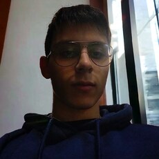 Эмиль, 20, Бердск