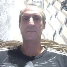 Илья, 48, Октябрьский