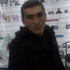 Вадим, 31, Черногорск
