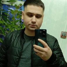 Радомир, 26, Когалым