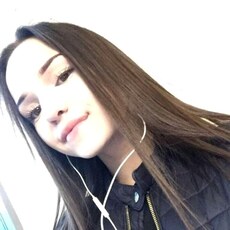 Доминика, 19, Шумерля