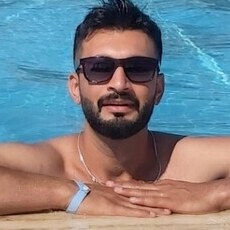 Владислав, 32, Пикалёво