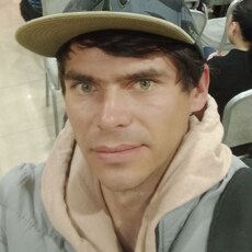 Илья, 31, Новосиль