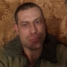 Олег, 38, Пудож
