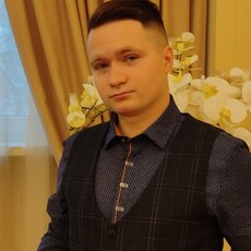 Лёня, 23, Щёлково