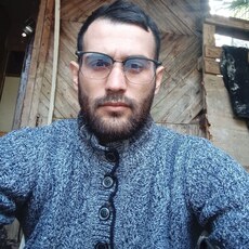 Виталя, 29, Керчь