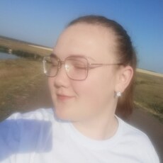 Илона, 20, Тюкалинск