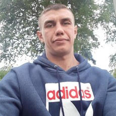 Адриан, 36, Волжский