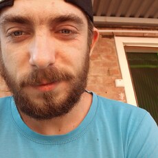 Лев, 30, Белозерск