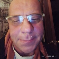 Яша, 47, Ейск