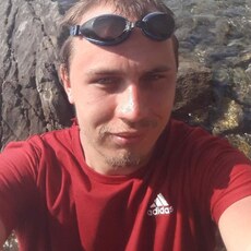 Валентин, 30, Ясный