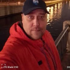 Миша, 40, Старобельск