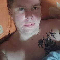 Виссарион, 28, Грязовец