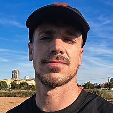 Григорий, 36, Харабали
