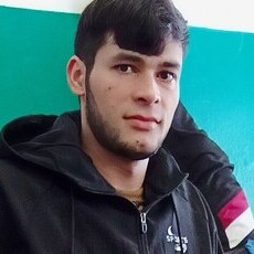 Ратмир, 25, Минусинск