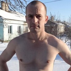Александр, 43, Кировское