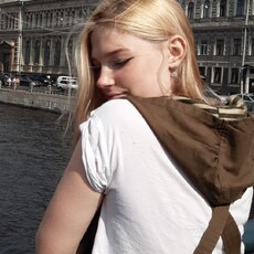 Алина, 21, Туран