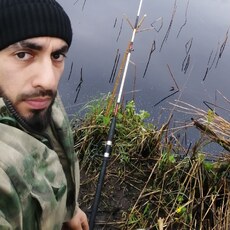 Алексей, 27, Микунь