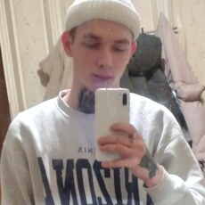 Платоша, 24, Ждановка