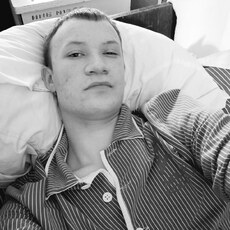 Никита, 21, Бакал