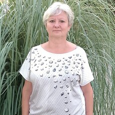 Карина, 52, Радужный (Ханты-Мансийский АО)