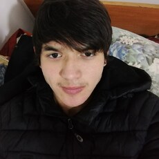 Кирилл, 25, Белокуриха