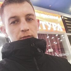 Гоша, 27, Брянка
