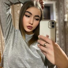 Ника, 22, Кола