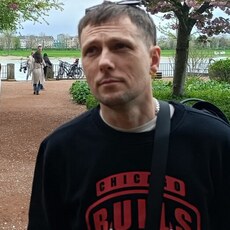 Петя, 39, Углич