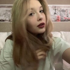 Зоя, 24, Таштагол