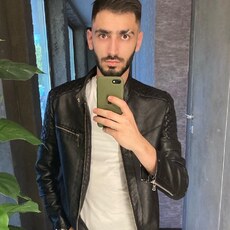 Анатолий, 27, Баймак