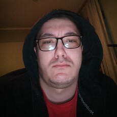 Олег, 23, Закаменск