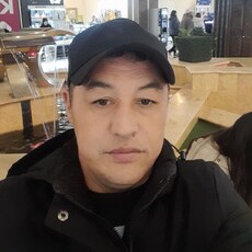 Михаил, 45, Гвардейск