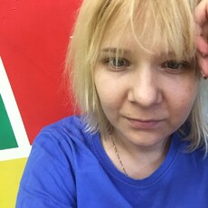 Юлиана, 38, Стаханов