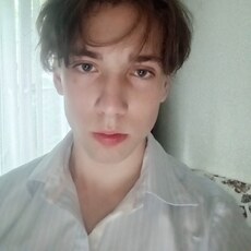 Михаил, 20, Электросталь