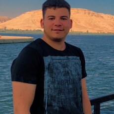 Юрий, 27, Обоянь