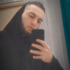 Виталя, 26, Когалым