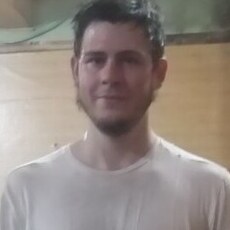 Павел, 24, Мурино