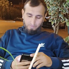 Эмиль, 24, Белоусово