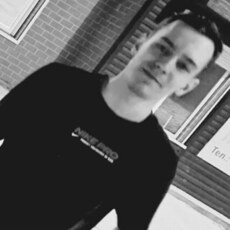 Адам, 24, Гудермес