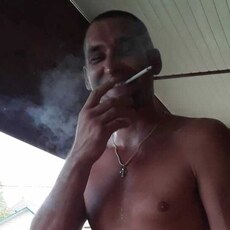 Даниил, 36, Петухово