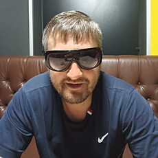 Витя, 40, Горское