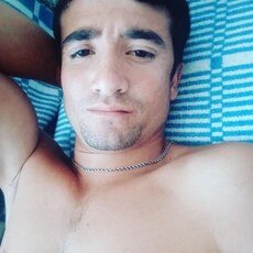 Толя, 27, Буй