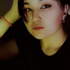 Лида, 21, Кириши