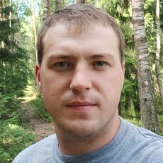 Альберт, 26, Городище