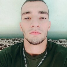 Вениамин, 21, Сокол