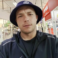 Георгий, 28, Барабинск
