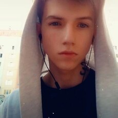 Павел, 24, Верхний Уфалей