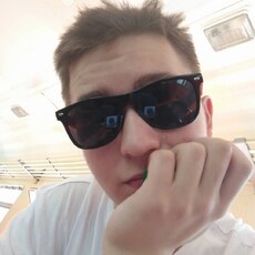 Паша, 21, Кингисепп
