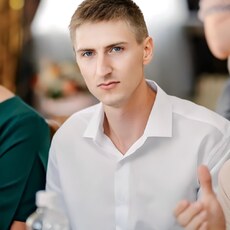 Василий, 28, Камешково
